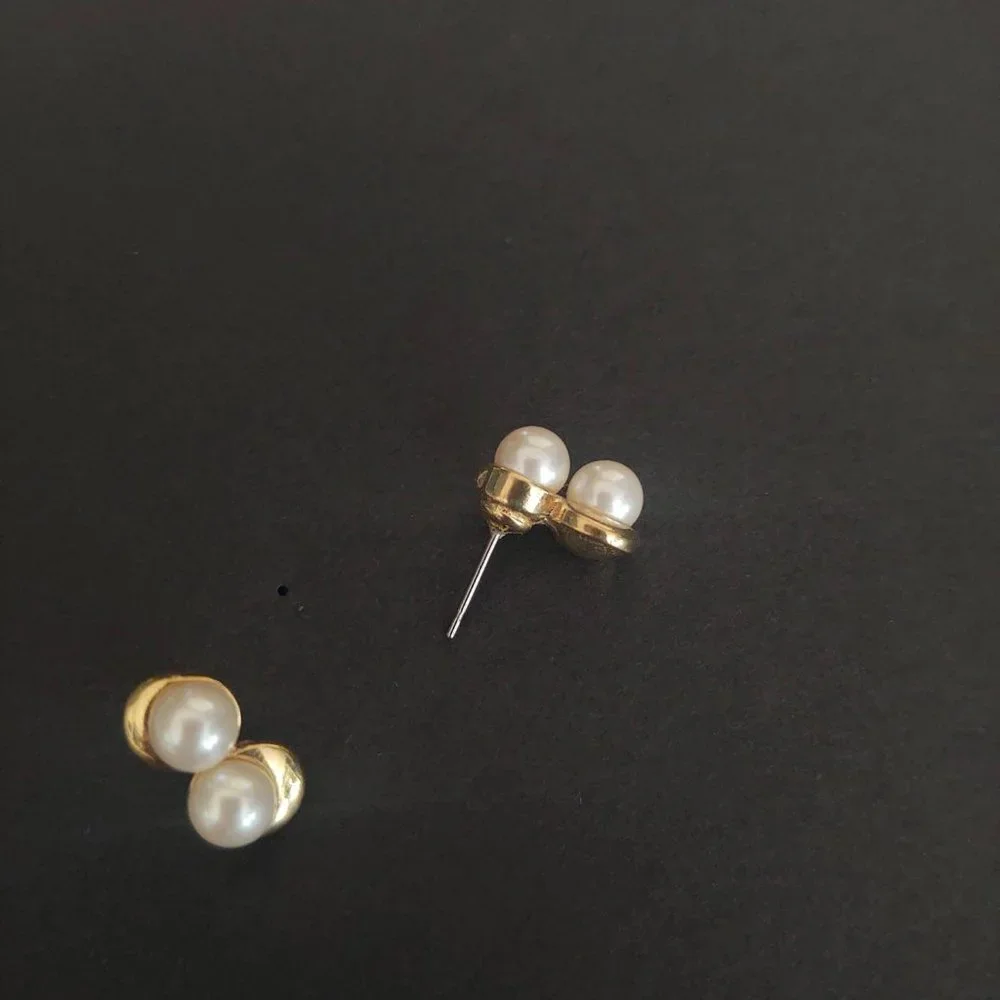 Trifari double faux pearl and gold earrings